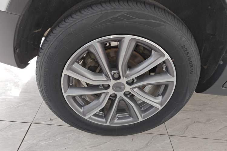 Used Geely Auto Emgrand X7 Sport 2021 Million Edition 1.8TD DCT Two-Wheel Drive Comfort Model Right Rear Wheel Hub
