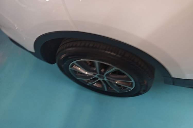 Used Geely Auto Emgrand X7 Sport 2021 Million Edition 1.8TD DCT Two-Wheel Drive Comfort Model Right Rear Wheel Hub