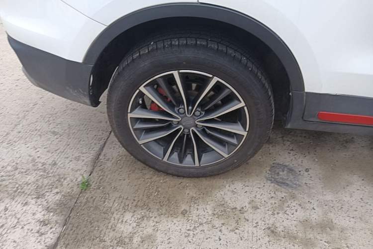 Used Geely Auto Emgrand X7 Sport 2021 1.8TD DCT Two-Wheel Drive Asian Games Edition Right Rear Wheel Hub