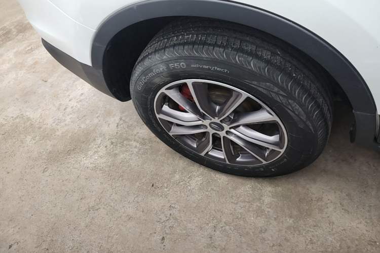 Used Geely Auto Emgrand X7 Sport 2021 1.8TD Manual Two-Wheel Drive Asian Games Edition Right Rear Wheel Hub