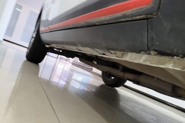 Used Geely Auto Emgrand X7 Sport 2021 1.8TD DCT Two-Wheel Drive Asian Games Comfort Edition Right Side Sill