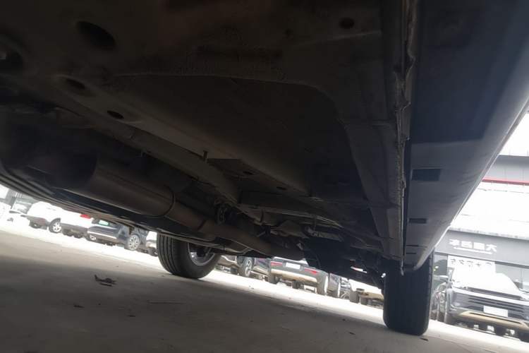 Used Geely Auto Emgrand X7 Sport 2021 1.8TD DCT Two-Wheel Drive Asian Games Edition Right Side Sill