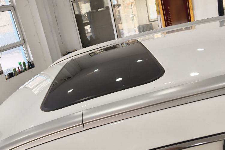Used Geely Auto Emgrand X7 Sport 2021 Million Edition 1.8TD DCT Two-Wheel Drive Luxury Model Roof