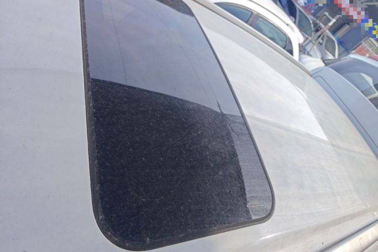 Used Geely Auto Emgrand X7 Sport 2021 Million Edition 1.8TD DCT Two-Wheel Drive Luxury Model Roof