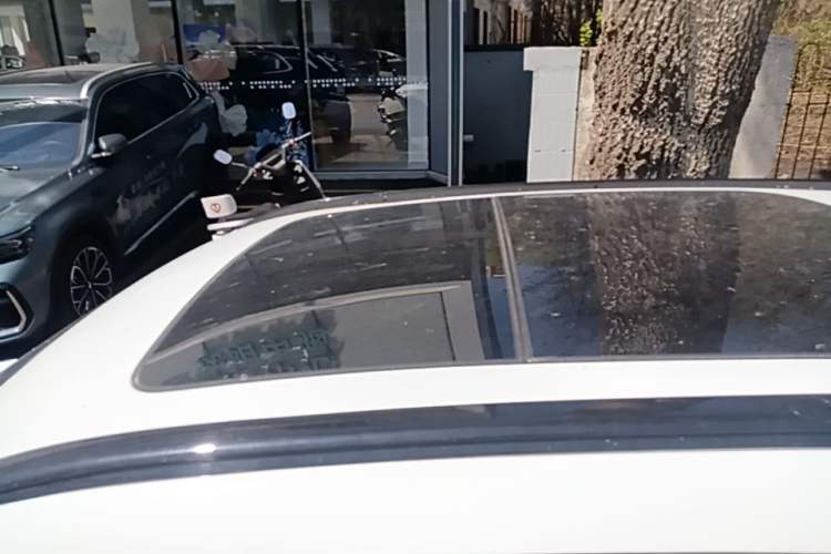 Used Geely Auto Emgrand X7 Sport 2021 1.8TD DCT Two-Wheel Drive Asian Games Comfort Edition Roof