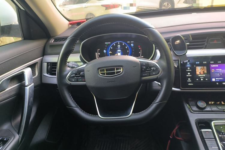 Used Geely Auto Emgrand X7 Sport 2021 Million Edition 1.8TD DCT Two-Wheel Drive Luxury Model Steering Wheel