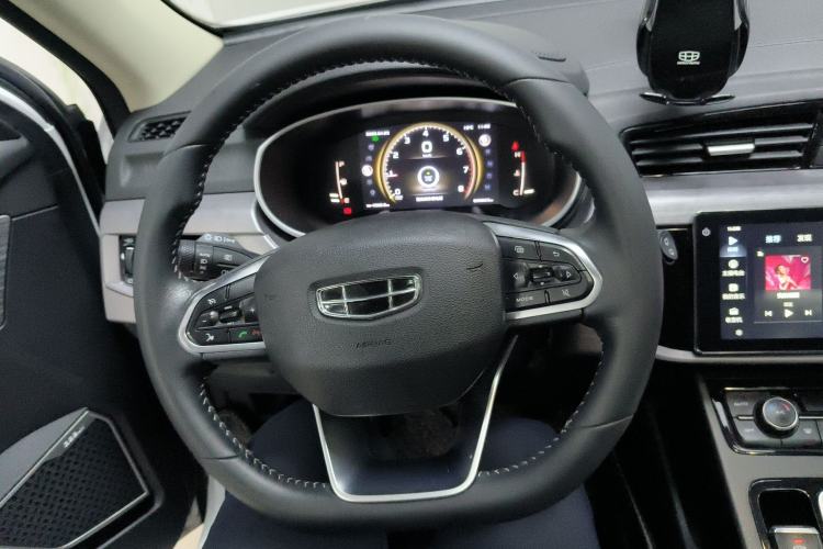 Used Geely Auto Emgrand X7 Sport 2021 Million Edition 1.8TD DCT Two-Wheel Drive Luxury Model Steering Wheel