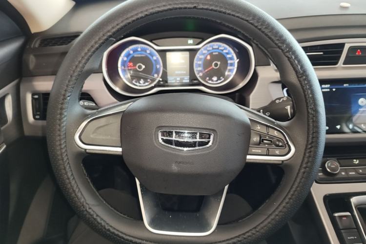 Used Geely Auto Emgrand X7 Sport 2021 Million Edition 1.8TD Manual Two-Wheel Drive Comfort Model Steering Wheel