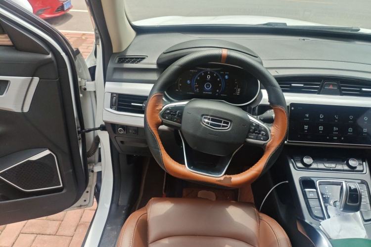 Used Geely Auto Emgrand X7 Sport 2021 Million Edition 1.8TD DCT Two-Wheel Drive Luxury Model Steering Wheel
