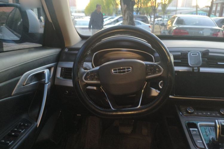 Used Geely Auto Emgrand X7 Sport 2021 Million Edition 1.8TD DCT Two-Wheel Drive Luxury Model Steering Wheel