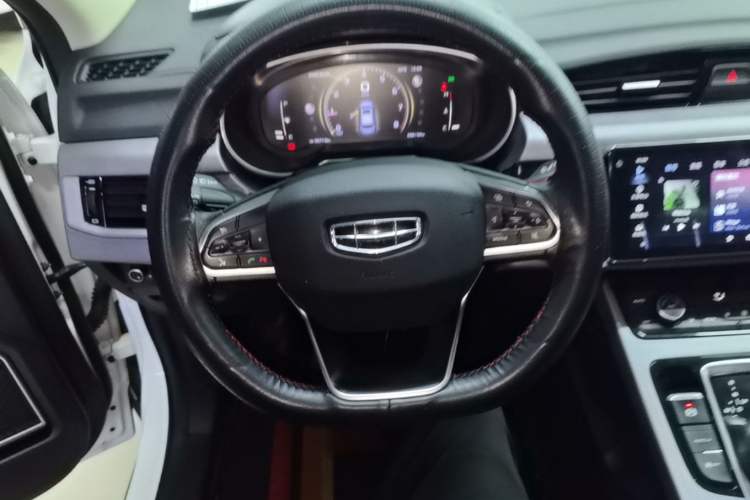 Used Geely Auto Emgrand X7 Sport 2021 Million Edition 1.8TD DCT Two-Wheel Drive Comfort Model Steering Wheel