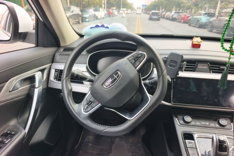 Used Geely Auto Emgrand X7 Sport 2021 Million Edition 1.8TD DCT Two-Wheel Drive Luxury Model Steering Wheel