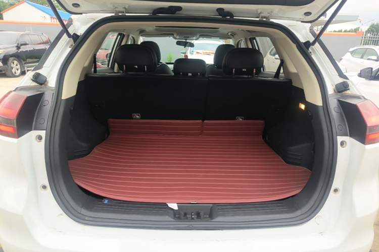 Used Geely Auto Emgrand X7 Sport 2021 Million Edition 1.8TD DCT Two-Wheel Drive Luxury Model Trunk