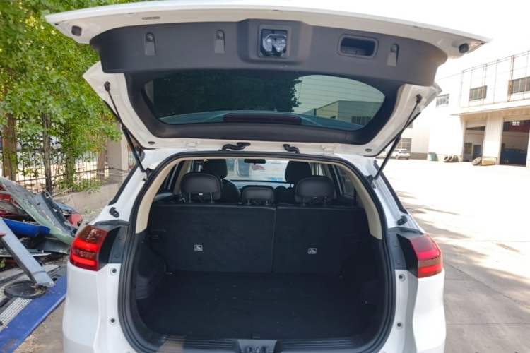 Used Geely Auto Emgrand X7 Sport 2021 1.8TD DCT Two-Wheel Drive Asian Games Comfort Edition Trunk