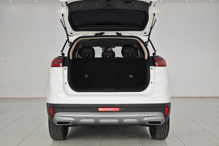 Used Geely Auto Emgrand X7 Sport 2021 Million Edition 1.8TD Manual Two-Wheel Drive Comfort Model Trunk
