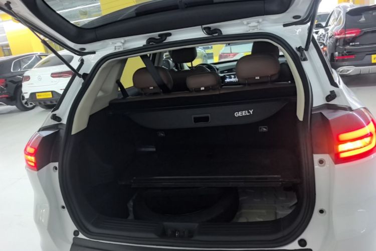 Used Geely Auto Emgrand X7 Sport 2021 1.8TD DCT Two-Wheel Drive Asian Games Edition Trunk