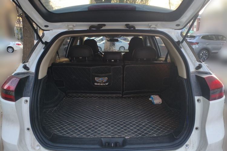 Used Geely Auto Emgrand X7 Sport 2021 Million Edition 1.8TD DCT Two-Wheel Drive Luxury Model Trunk
