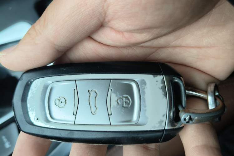 Used Geely Auto Emgrand X7 Sport 2021 1.8TD DCT Two-Wheel Drive Asian Games Edition Vehicle Key