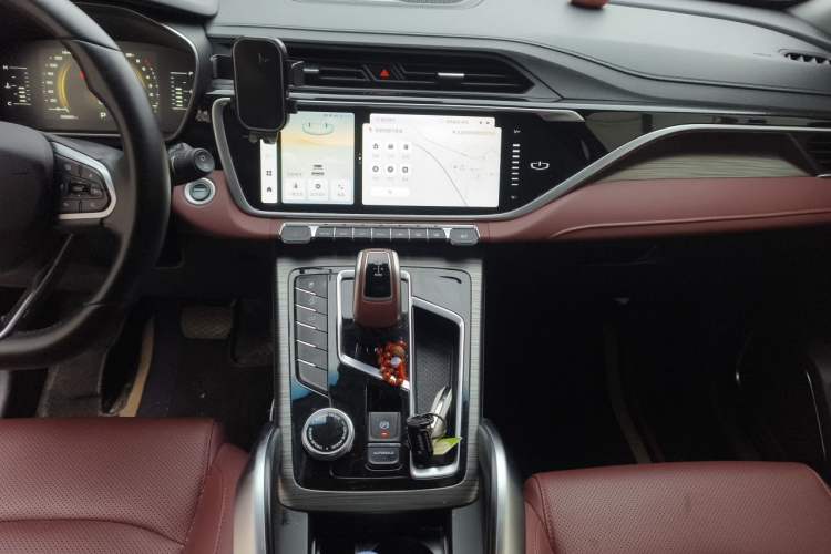 Used Geely Auto Emgrand X7 Sport 2022 Boyue X 1.8TD DCT ZhiZun Edition Audio And AC Panel