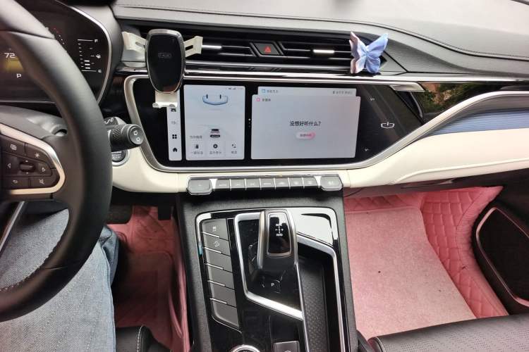 Used Geely Auto Emgrand X7 Sport 2022 Boyue X 1.8TD DCT Smart Model Audio And AC Panel