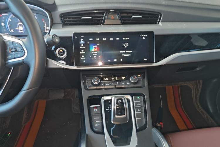 Used Geely Auto Emgrand X7 Sport 2022 1.8TD DCT Zhiya Trim Audio And AC Panel