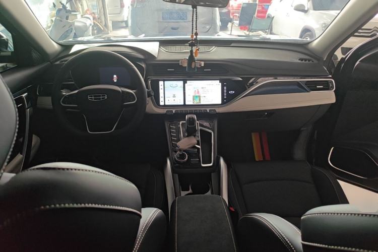 Used Geely Auto Emgrand X7 Sport 2022 Boyue X 1.8TD DCT ZhiZun Edition Center Console