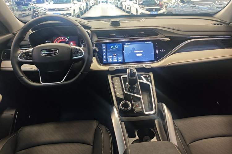 Used Geely Auto Emgrand X7 Sport 2022 Boyue X 1.8TD DCT Smart Model Center Console