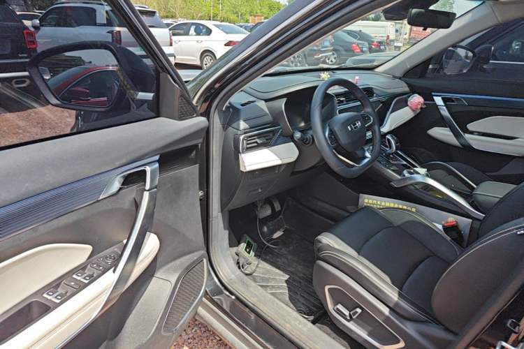 Used Geely Auto Emgrand X7 Sport 2022 Boyue X 1.8TD DCT Smart Model Driver Seat