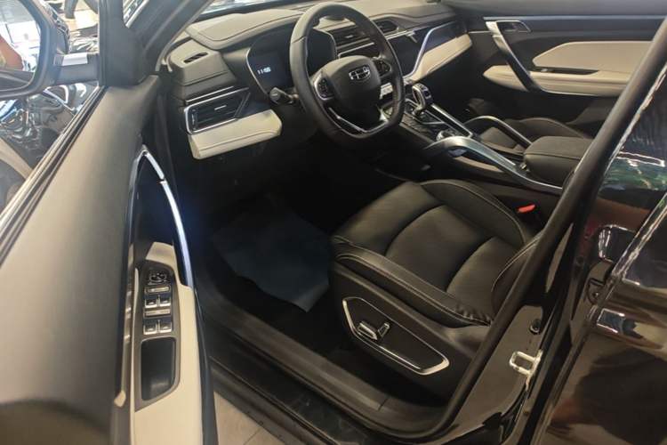 Used Geely Auto Emgrand X7 Sport 2022 Boyue X 1.8TD DCT Smart Model Driver Seat