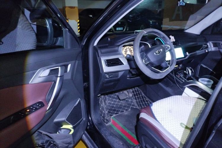 Used Geely Auto Emgrand X7 Sport 2022 1.8TD DCT Zhiya Trim Driver Seat
