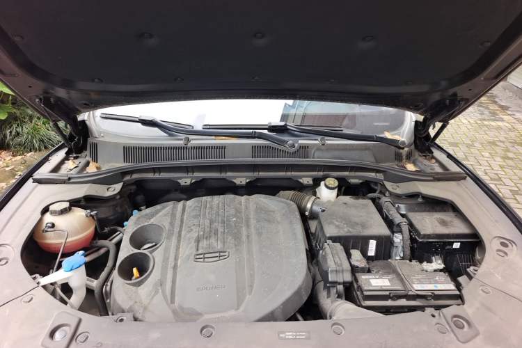 Used Geely Auto Emgrand X7 Sport 2022 Boyue X 1.8TD DCT Smart Model Engine Bay