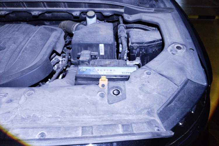 Used Geely Auto Emgrand X7 Sport 2022 1.8TD DCT Zhiya Trim Engine Bay Left
