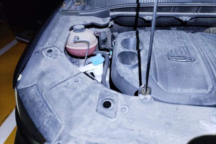 Used Geely Auto Emgrand X7 Sport 2022 1.8TD DCT Zhiya Trim Engine Bay Right