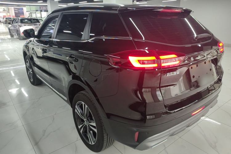 Used Geely Auto Emgrand X7 Sport 2022 1.8TD DCT Zhiya Trim Exterior 2