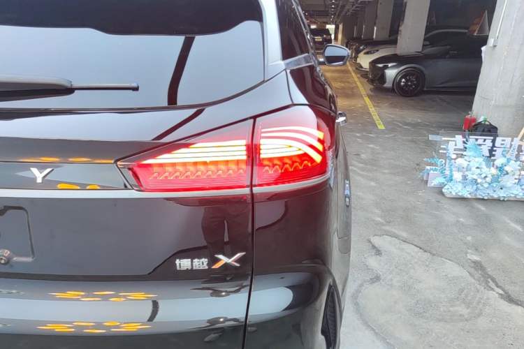 Used Geely Auto Emgrand X7 Sport 2022 Boyue X 1.8TD DCT Smart Model Exterior 3