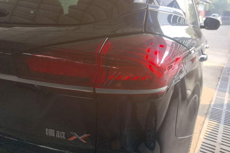 Used Geely Auto Emgrand X7 Sport 2022 Boyue X 1.8TD DCT Smart Model Exterior 3