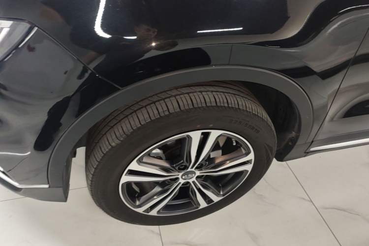 Used Geely Auto Emgrand X7 Sport 2022 1.8TD DCT Zhiya Trim Exterior 4