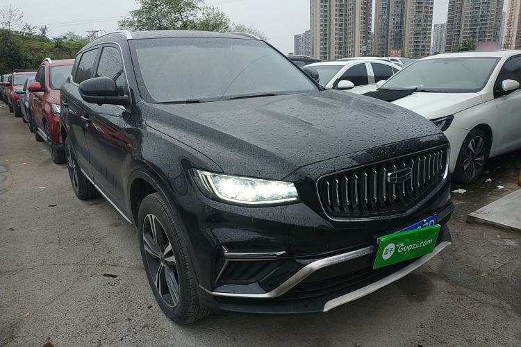 Used Geely Auto Emgrand X7 Sport 2022 1.8TD DCT Zhiya Trim Front Right 45 Deg