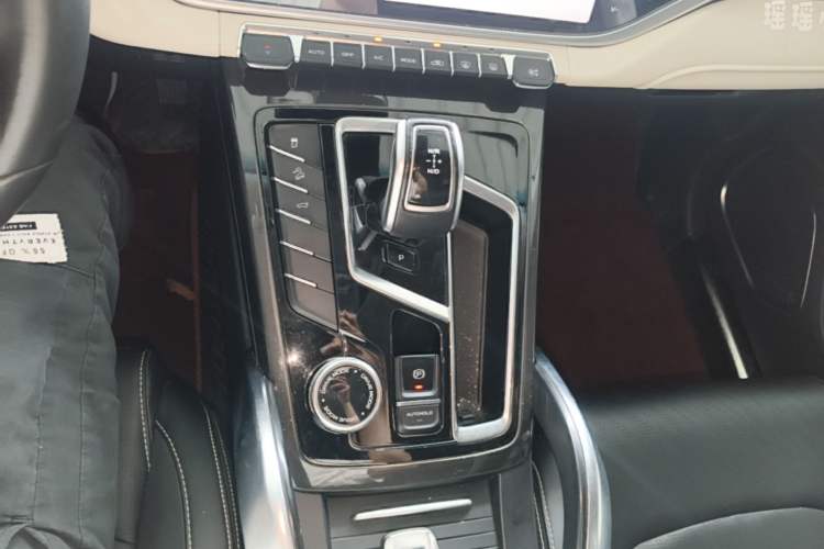 Used Geely Auto Emgrand X7 Sport 2022 Boyue X 1.8TD DCT ZhiZun Edition Gear Lever