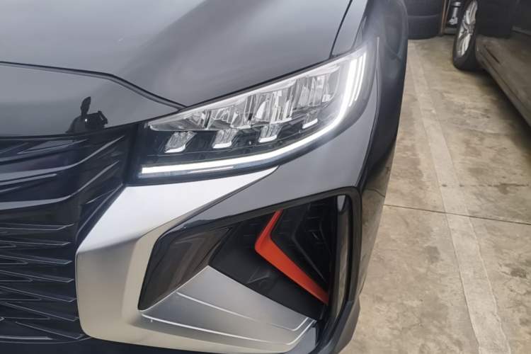 Used Geely Auto Emgrand X7 Sport 2022 Boyue X 1.8TD DCT Smart Model Left Front Headlight