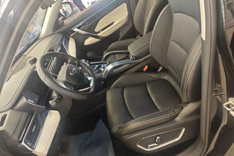 Used Geely Auto Emgrand X7 Sport 2022 Boyue X 1.8TD DCT Smart Model Left Front Seat