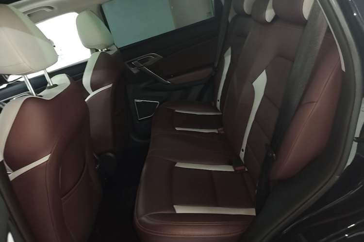 Used Geely Auto Emgrand X7 Sport 2022 1.8TD DCT Zhiya Trim Left Rear Seat