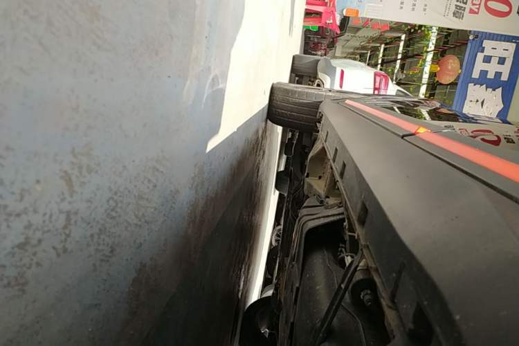 Used Geely Auto Emgrand X7 Sport 2022 Boyue X 1.8TD DCT ZhiZun Edition Left Side Sill