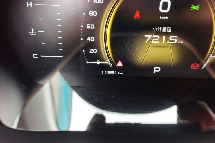 Used Geely Auto Emgrand X7 Sport 2022 Boyue X 1.8TD DCT Smart Model Odometer Close Up
