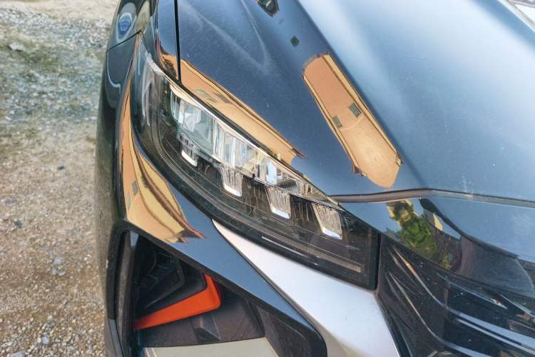 Used Geely Auto Emgrand X7 Sport 2022 Boyue X 1.8TD DCT Smart Model Right Front Headlight