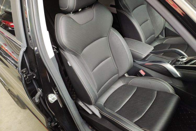 Used Geely Auto Emgrand X7 Sport 2022 Boyue X 1.8TD DCT Smart Model Right Front Seat