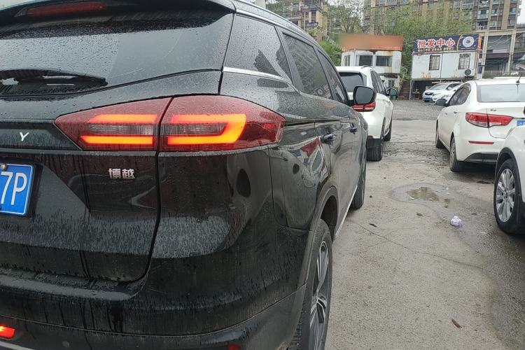 Used Geely Auto Emgrand X7 Sport 2022 1.8TD DCT Zhiya Trim Right Rear Taillight