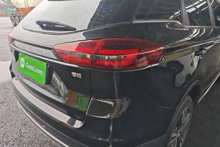 Used Geely Auto Emgrand X7 Sport 2022 1.8TD DCT Zhiya Trim Right Rear Taillight