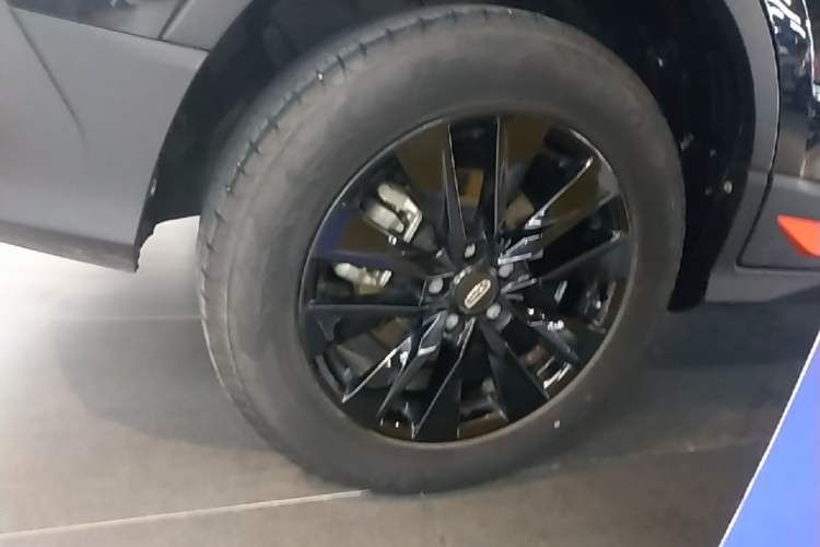Used Geely Auto Emgrand X7 Sport 2022 Boyue X 1.8TD DCT Smart Model Right Rear Wheel Hub
