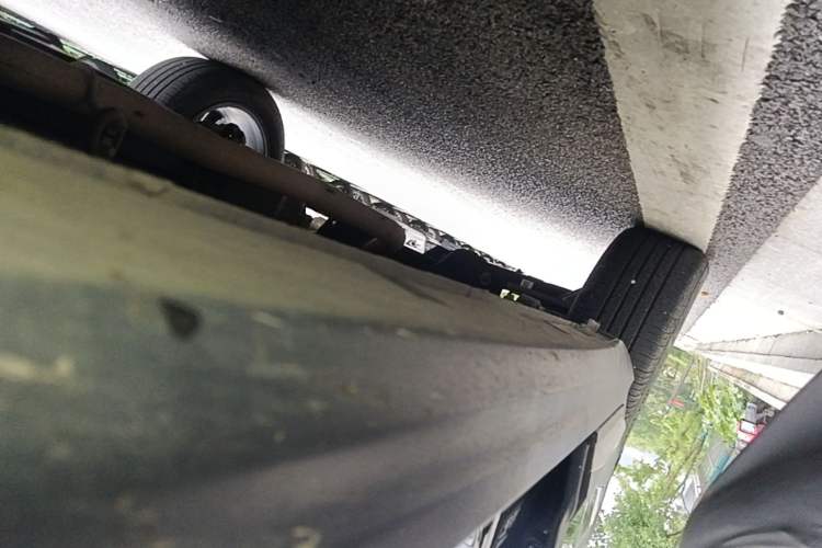 Used Geely Auto Emgrand X7 Sport 2022 1.8TD DCT Zhiya Trim Right Side Sill